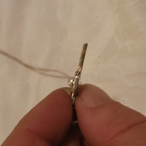 Genuine Emerald and Pearl Celtic Cross - Picture 6 of 9